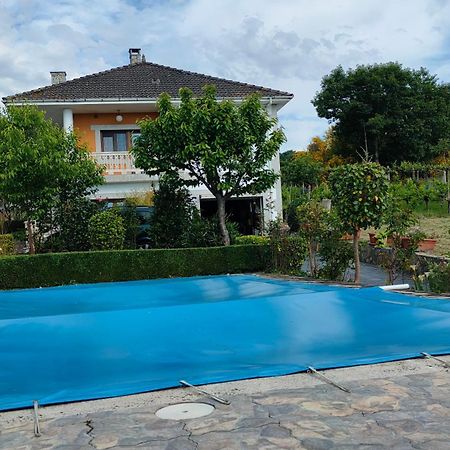Villa Con Piscina En Panton Ribeira Sacra Galicia Ideal Para Familias Extérieur photo